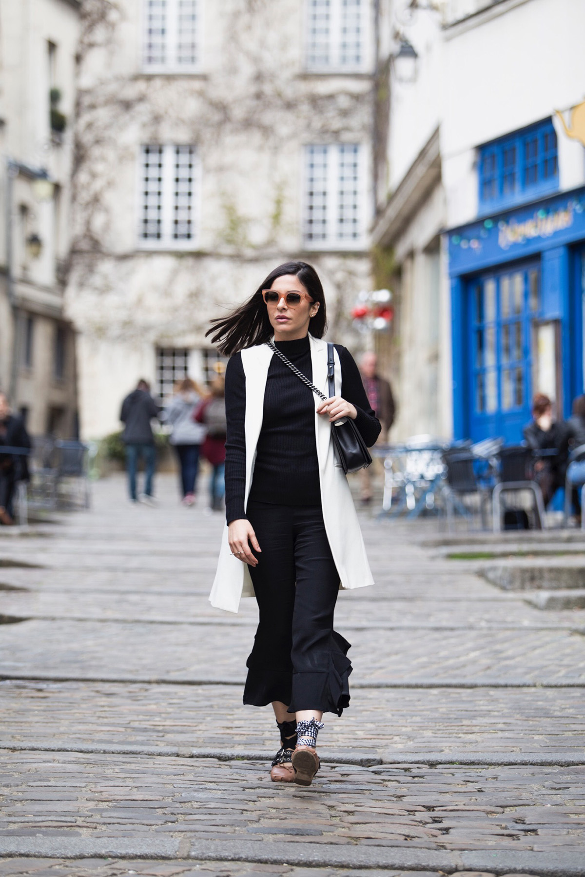 Black and white look by Stella Asteria - Fashion & Style Blogger