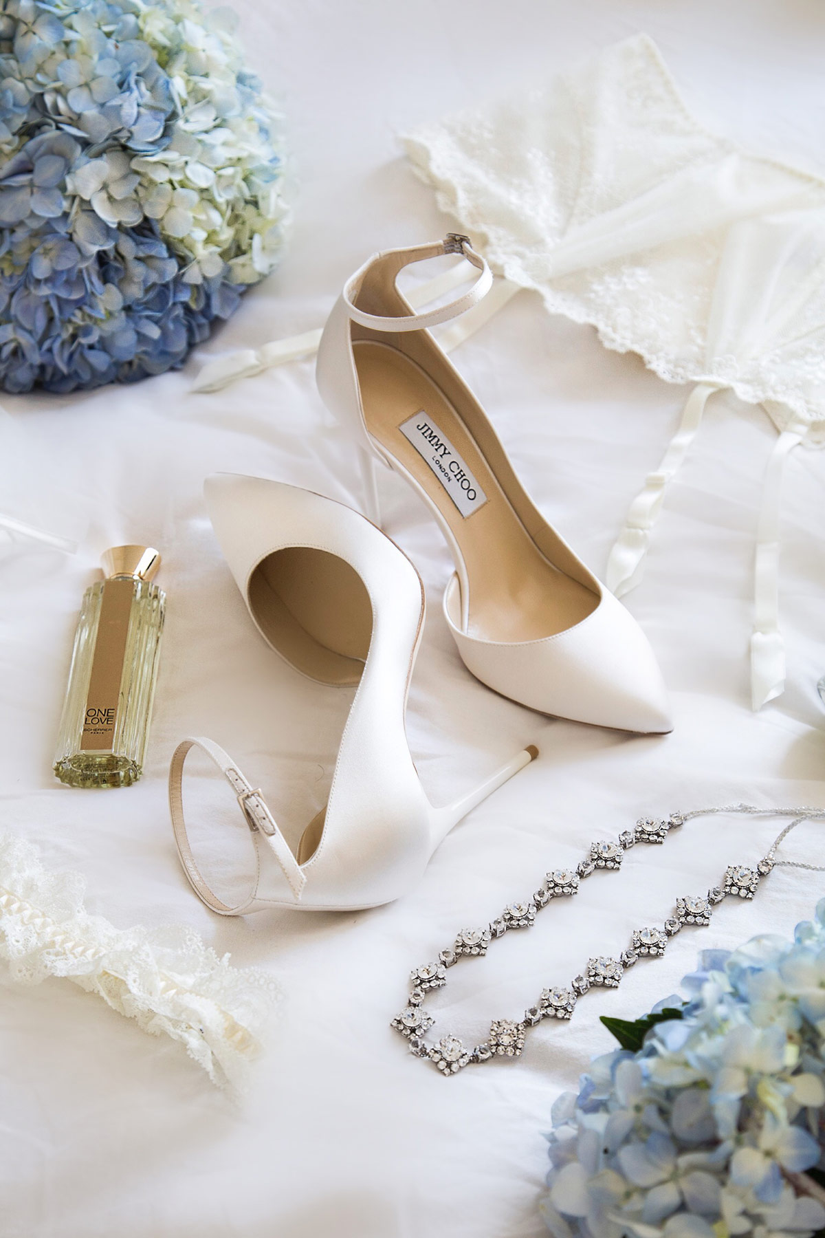 wedding day accessories