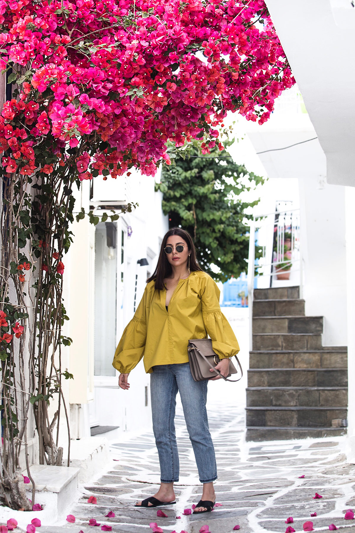 Greek islands fashion - What to wear in Greece by Stella Asteria - Fashion & Lifestyle Blogger