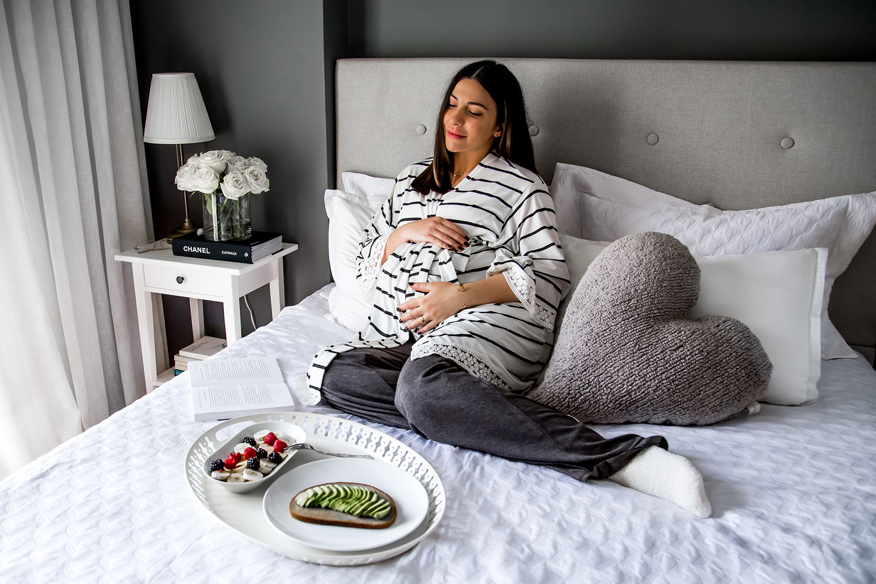 How I spend the last days of pregnancy - Stella Asteria | Fashion & Lifestyle Blog - maternity style with maternity/nursing robe by PinkBlush