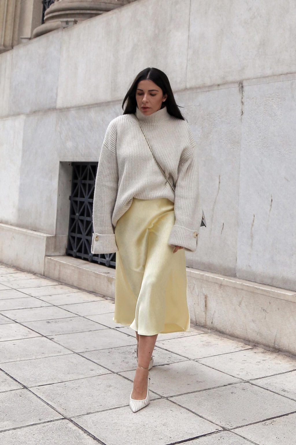 how to wear satin skirt in winter