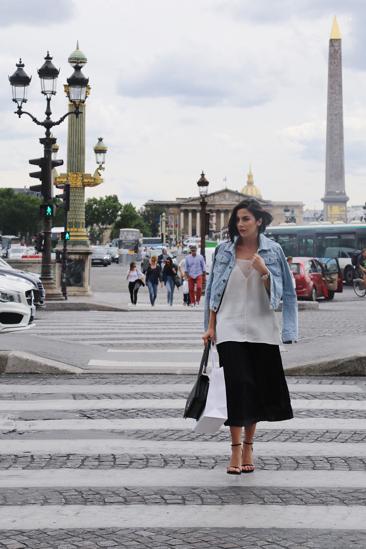 Parisian Chic - Street Style Summer 2016 | Stella Asteria